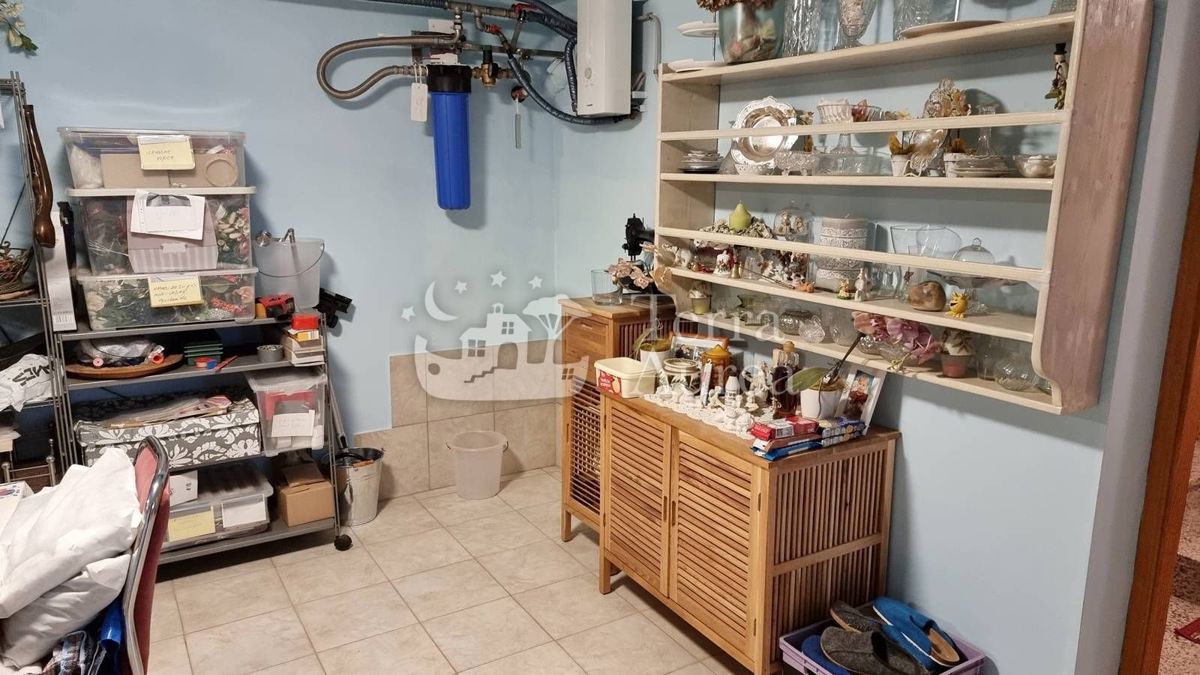 Casa Malinska, Malinska-Dubašnica, 200m2