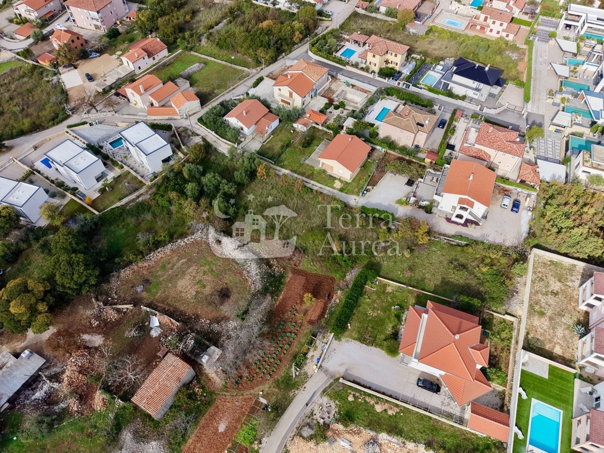 Terreno edificabile Krk, 1840m2