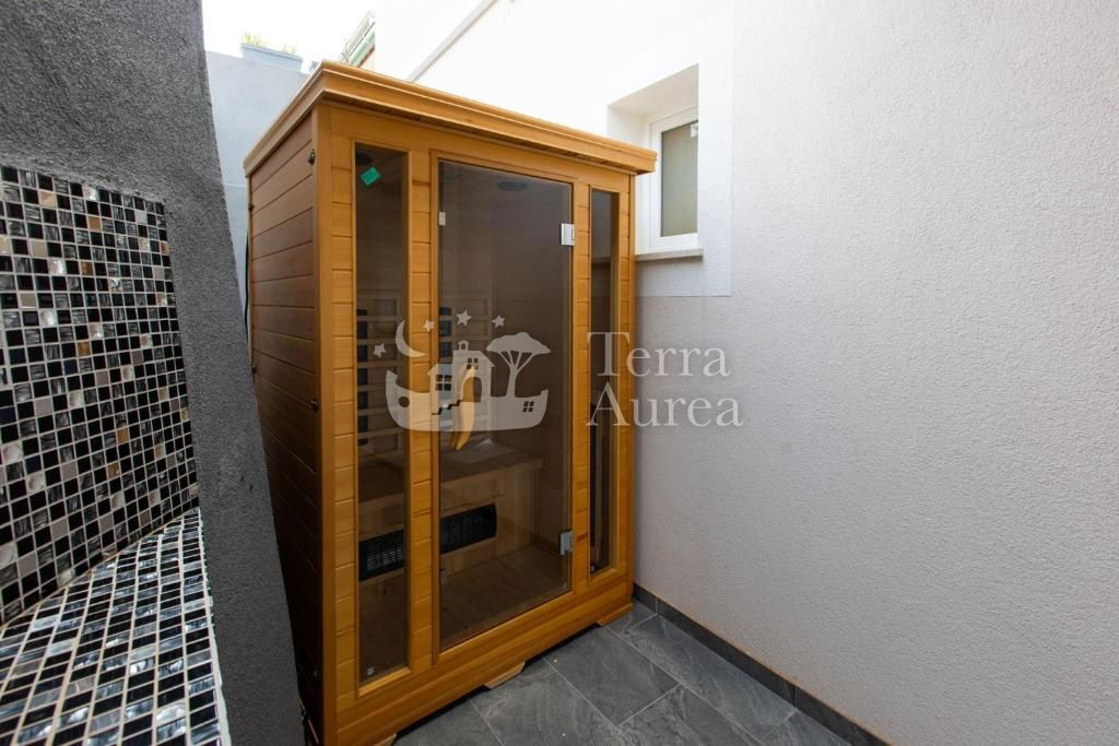 Villa Dobrinj, 250m2