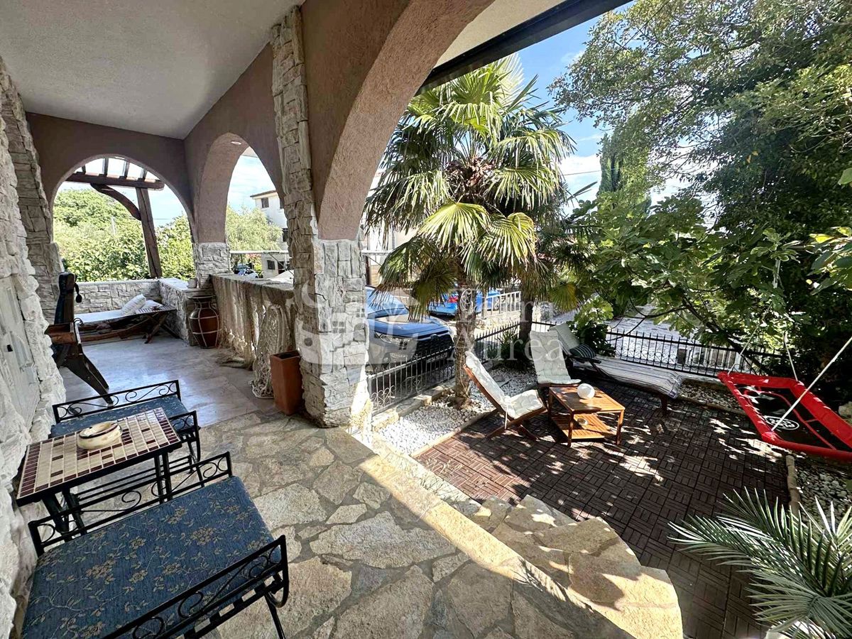 Appartamento Malinska, Malinska-Dubašnica, 74m2