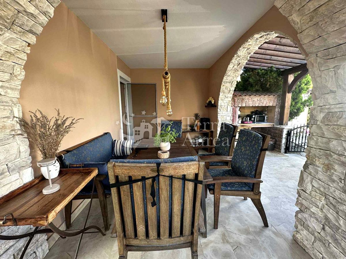 Appartamento Malinska, Malinska-Dubašnica, 74m2