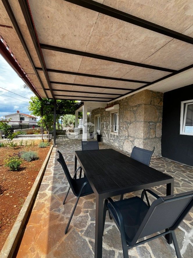 Casa Malinska, Malinska-Dubašnica, 360m2