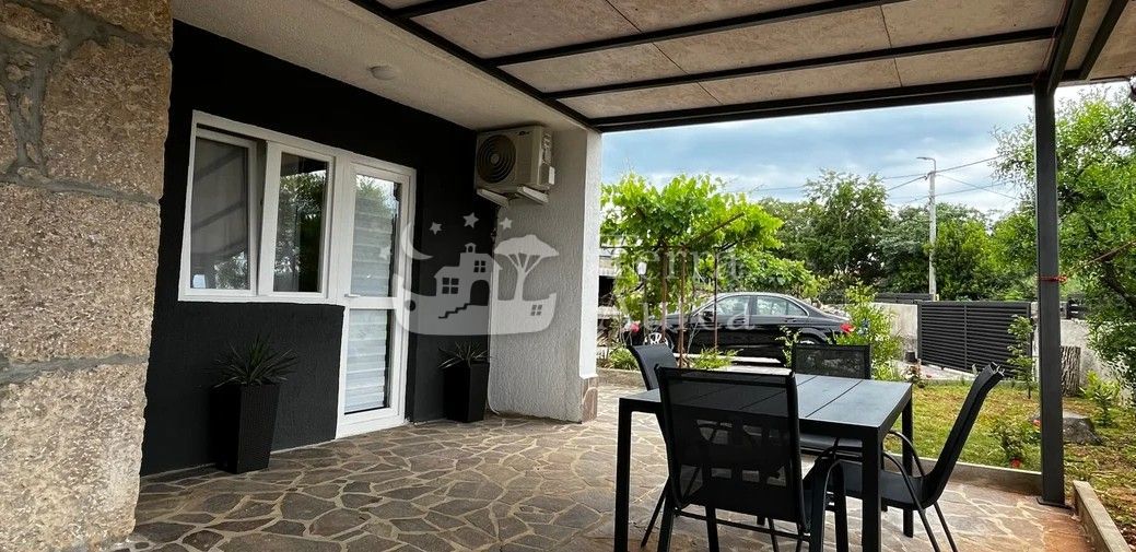 Casa Malinska, Malinska-Dubašnica, 360m2