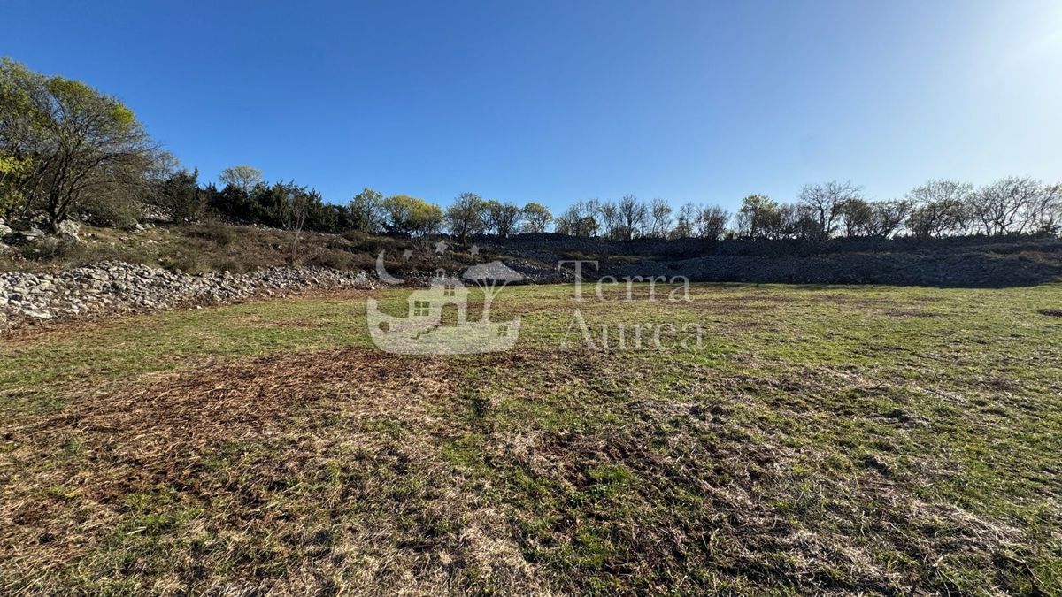 Terreno agriculturale Krk, 10.600m2