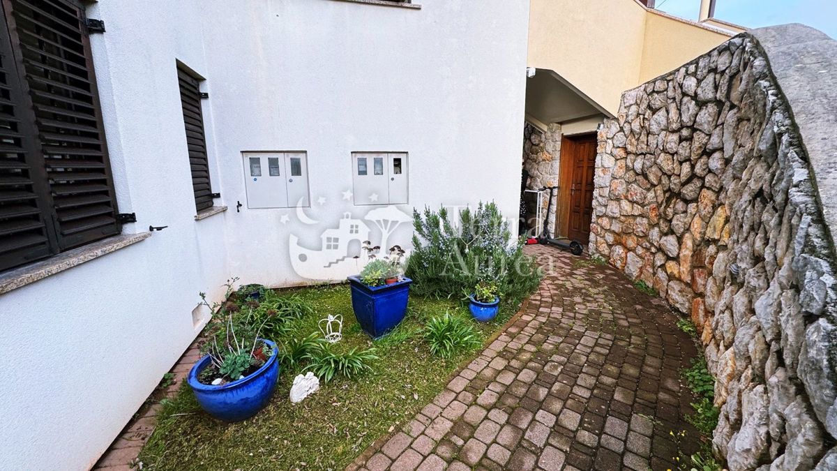 Appartamento Malinska, Malinska-Dubašnica, 71m2