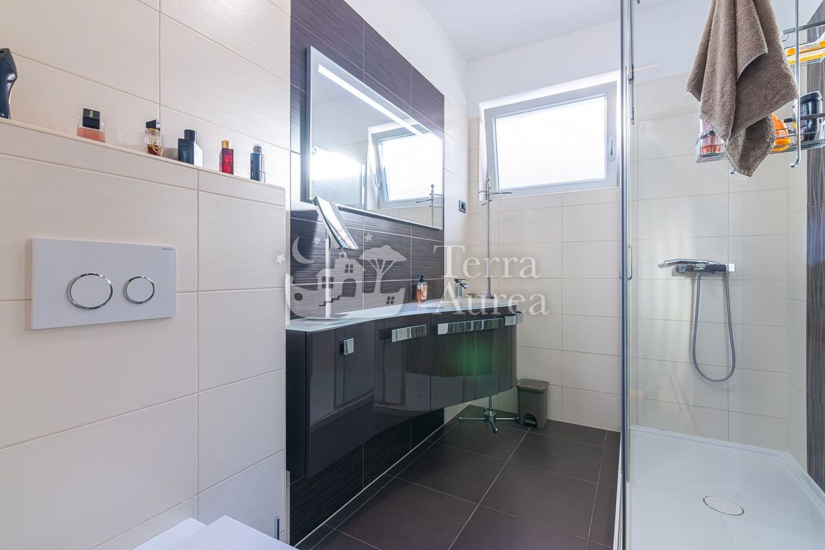 Appartamento Vrbnik, 106m2