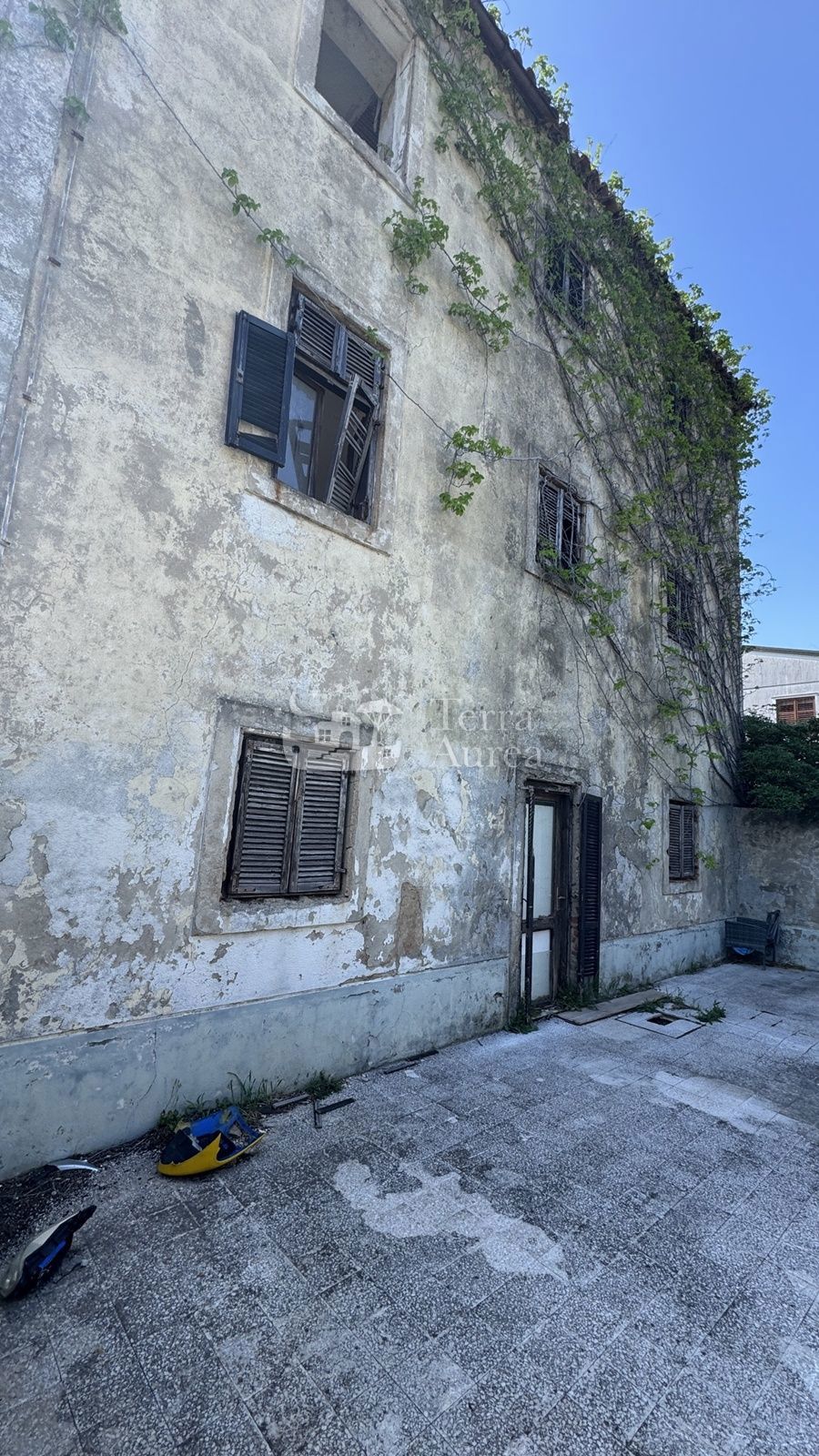 Vecchia casa Punat, 473,35m2