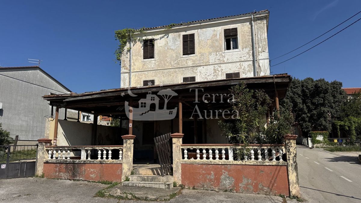 Vecchia casa Punat, 473,35m2