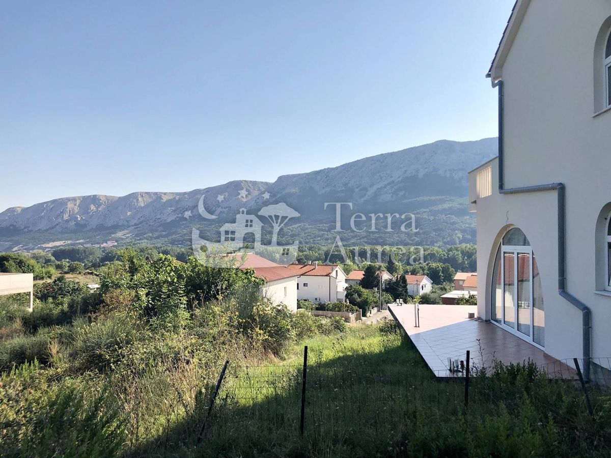 Villa vicino a Baska con vista panoramica sul mare