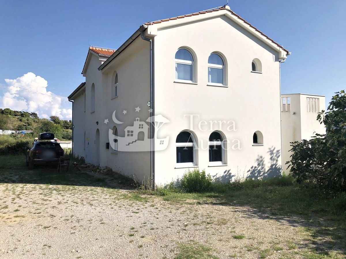 Villa vicino a Baska con vista panoramica sul mare