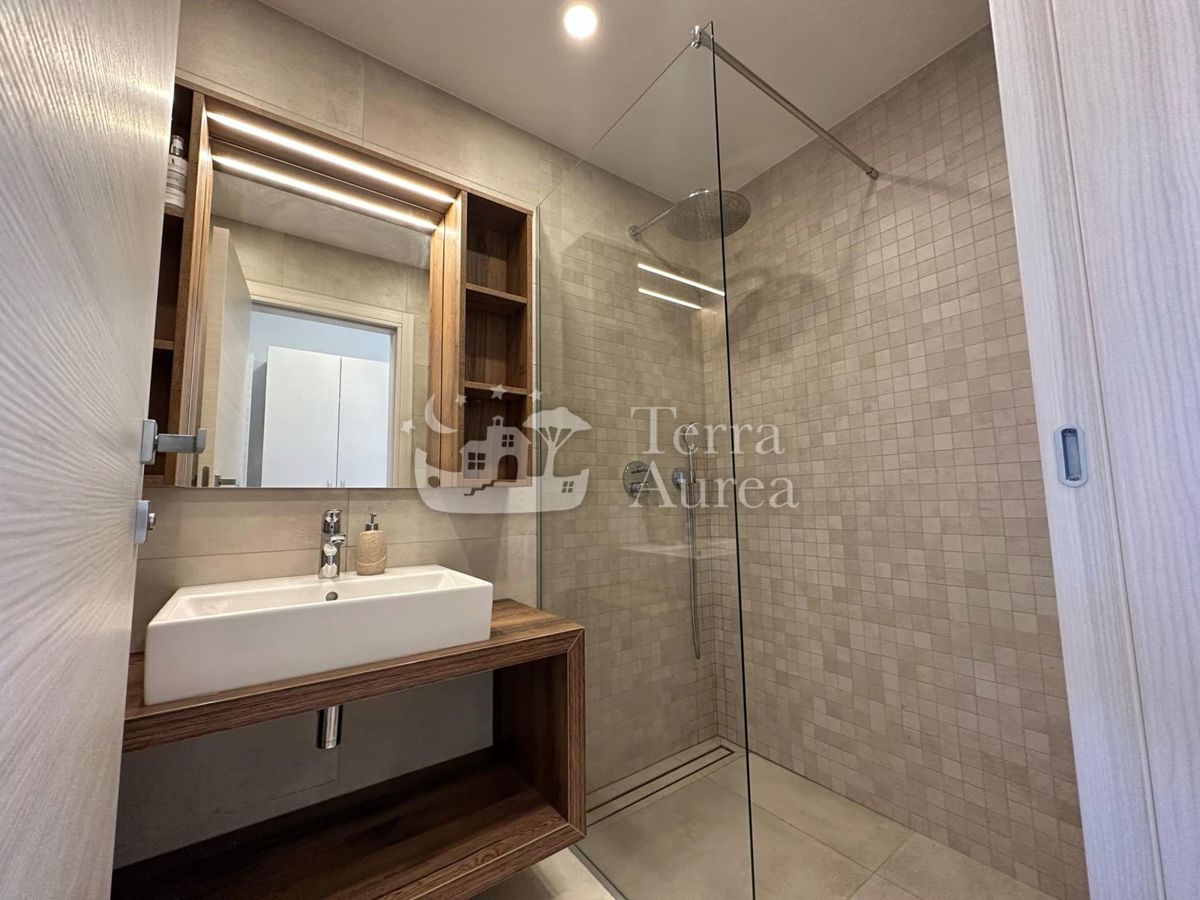 Appartamento Malinska, Malinska-Dubašnica, 160m2