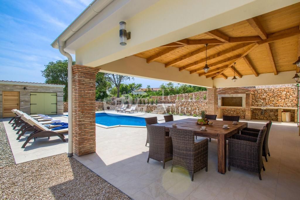 Villa Vrbnik, 150m2