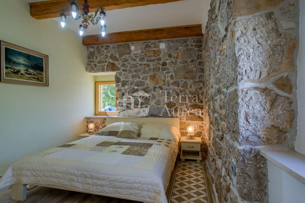 Villa Vrbnik, 150m2