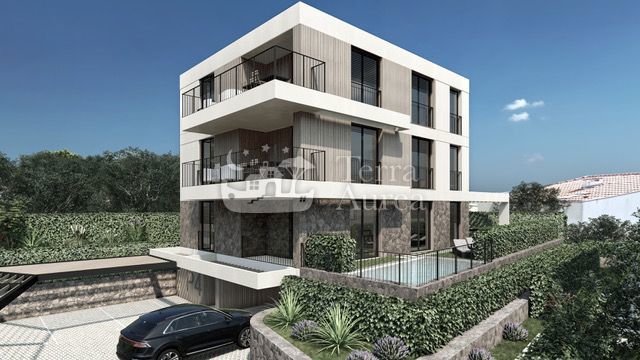 Terreno edificabile Krk, 718,43m2