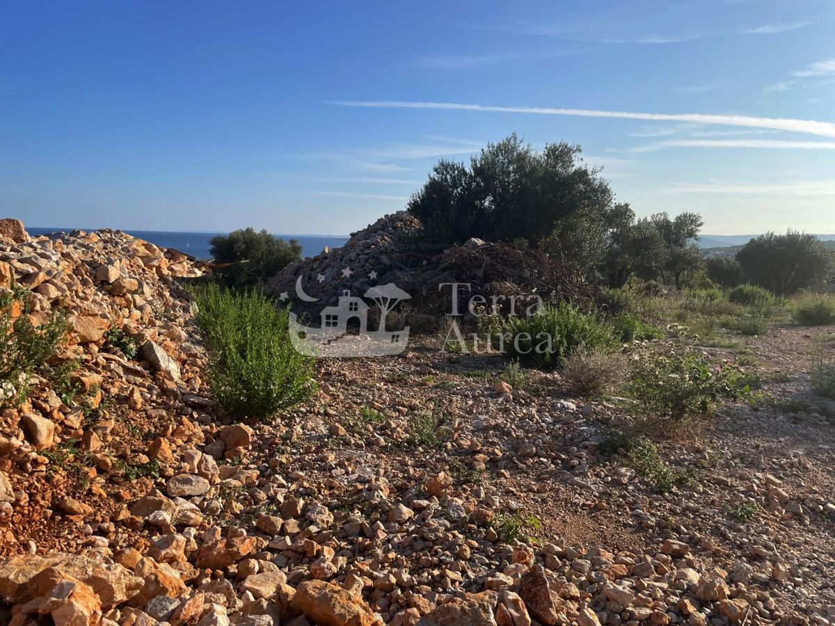 Terreno edificabile Krk, 718,43m2