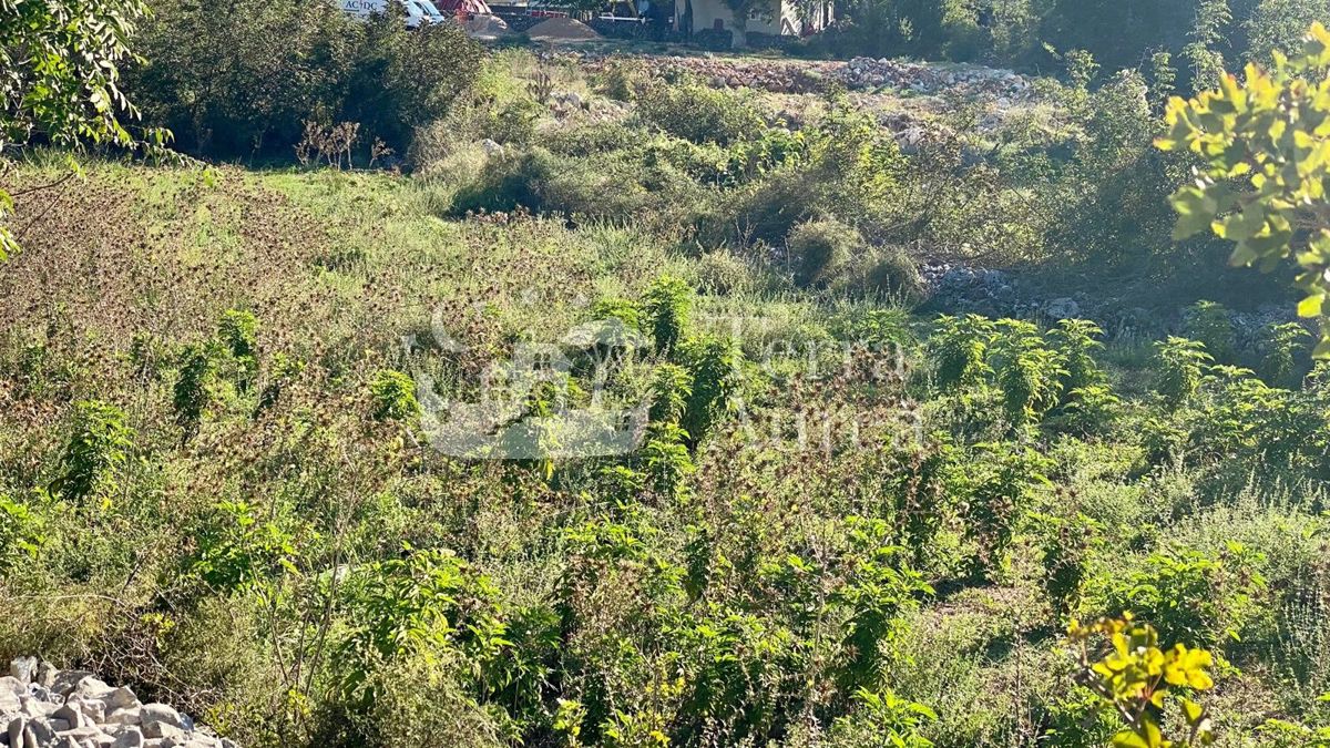 Terreno agriculturale Malinska, Malinska-Dubašnica, 8.000m2