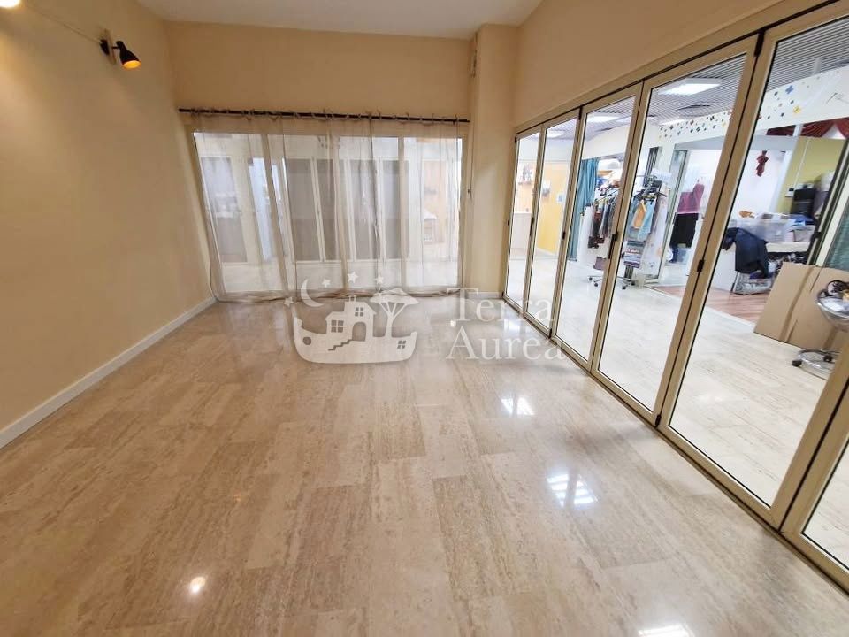 Locale commerciale Krk, 112m2