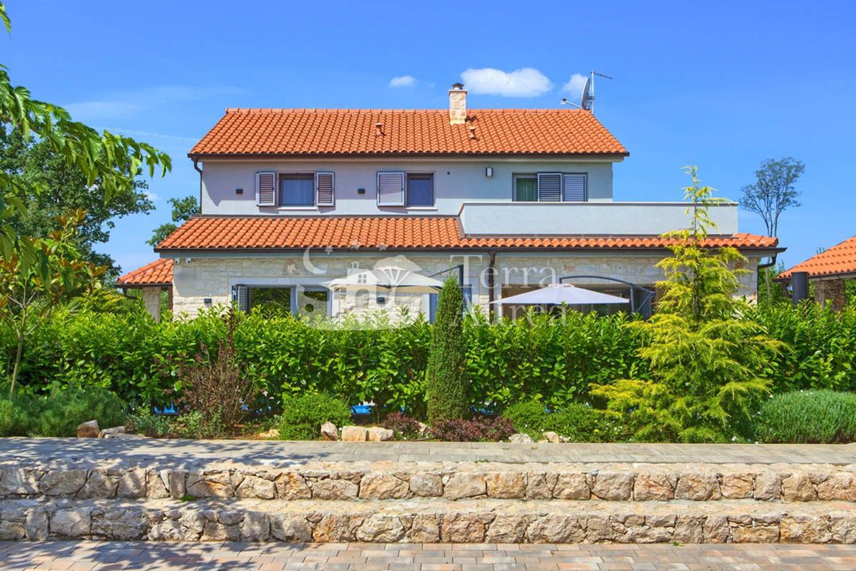 Villa Dobrinj, 185m2