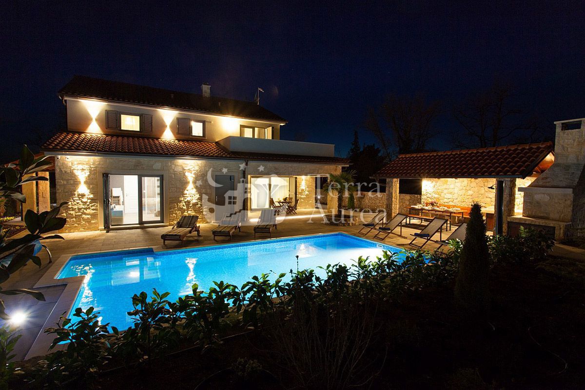 Villa Dobrinj, 185m2
