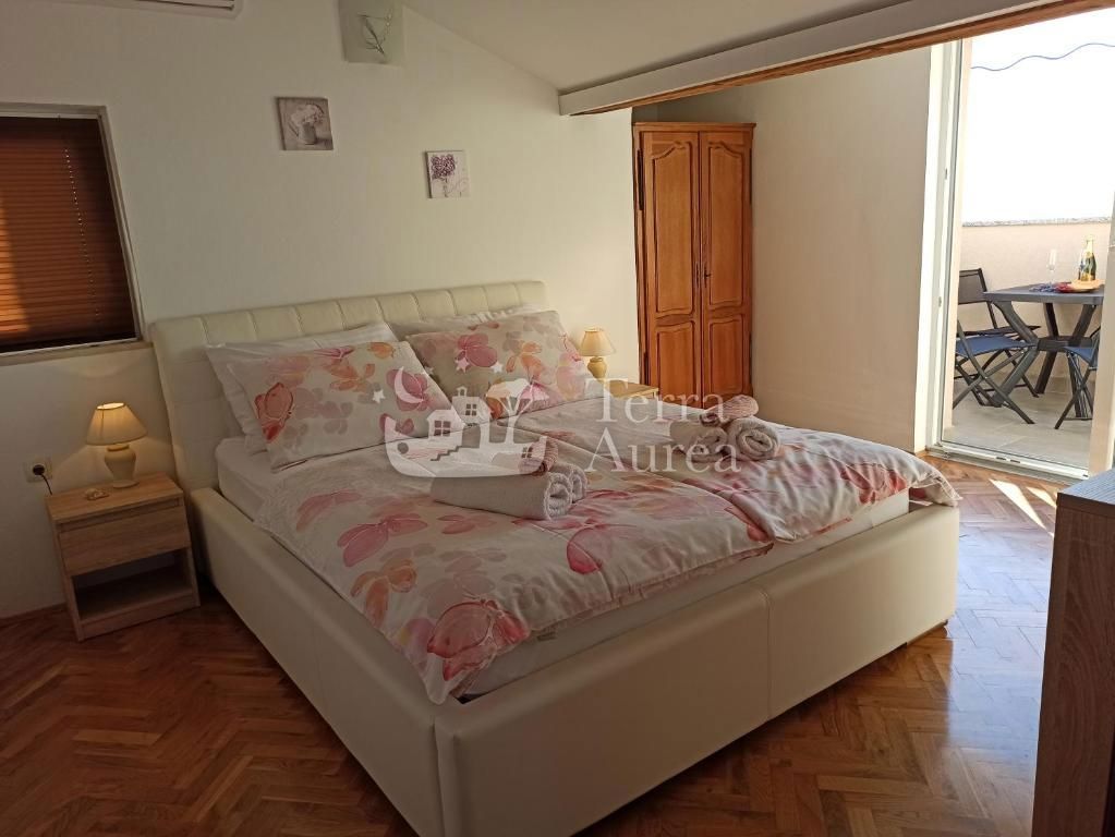 Casa Malinska, Malinska-Dubašnica, 570m2