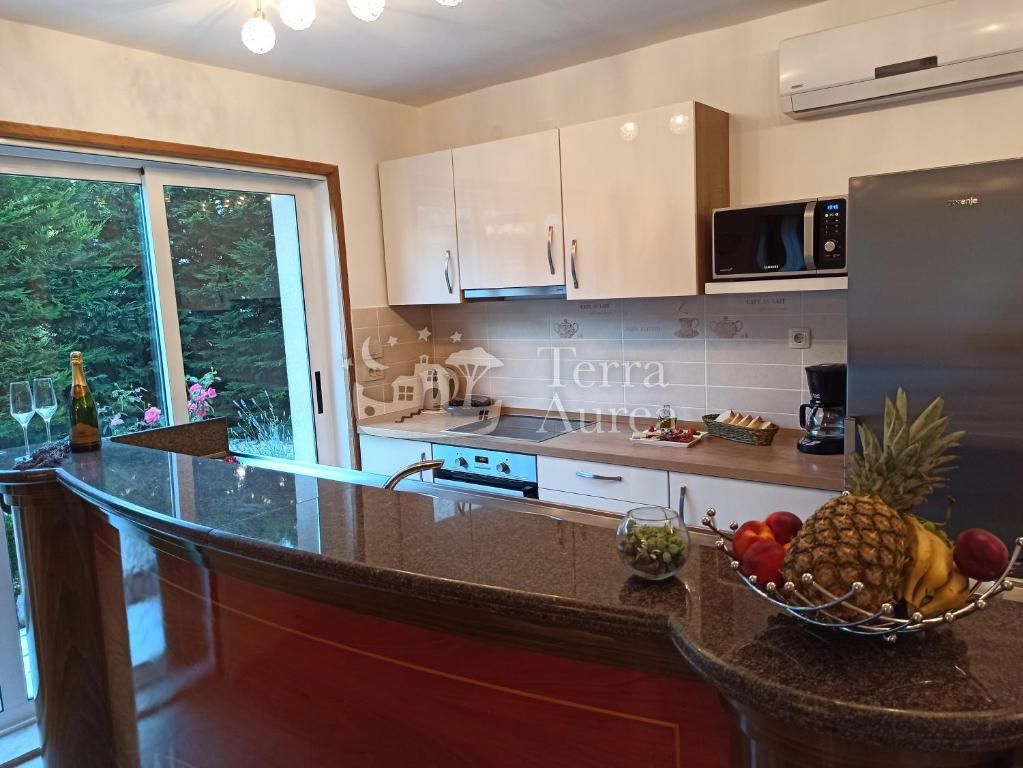 Casa Malinska, Malinska-Dubašnica, 570m2