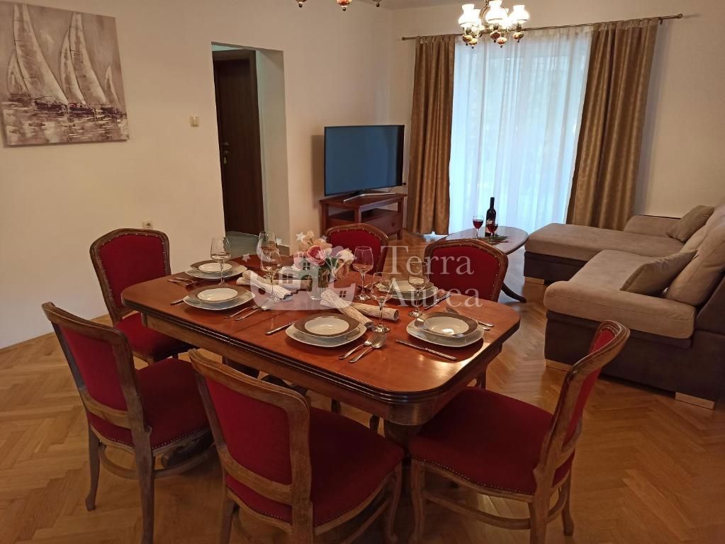 Casa Malinska, Malinska-Dubašnica, 570m2