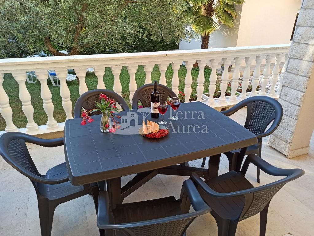 Casa Malinska, Malinska-Dubašnica, 570m2