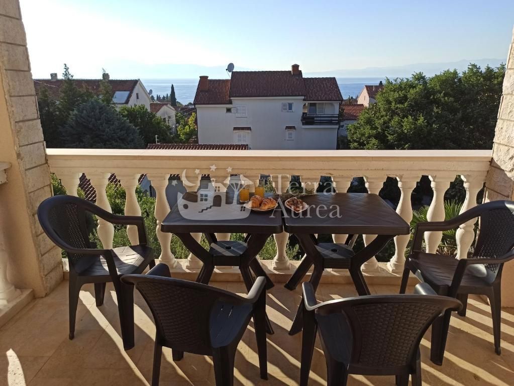 Casa Malinska, Malinska-Dubašnica, 570m2