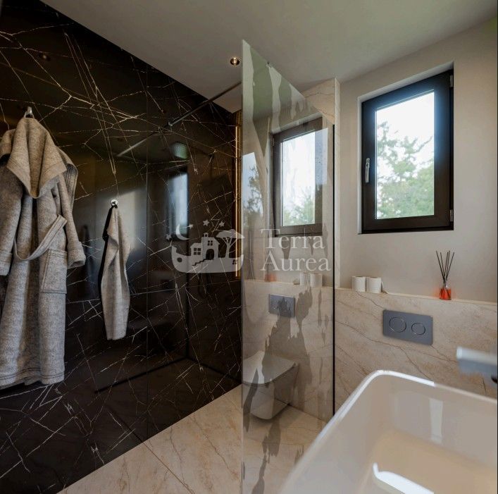 Terreno edificabile Risika, Vrbnik, 5.000m2