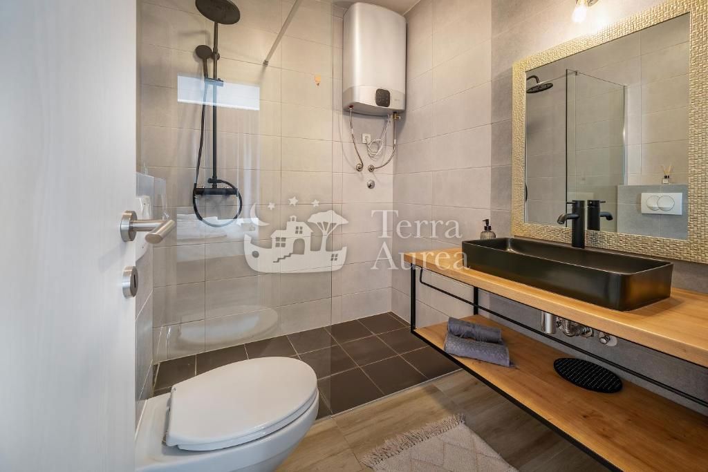 Villa Malinska, Malinska-Dubašnica, 165m2