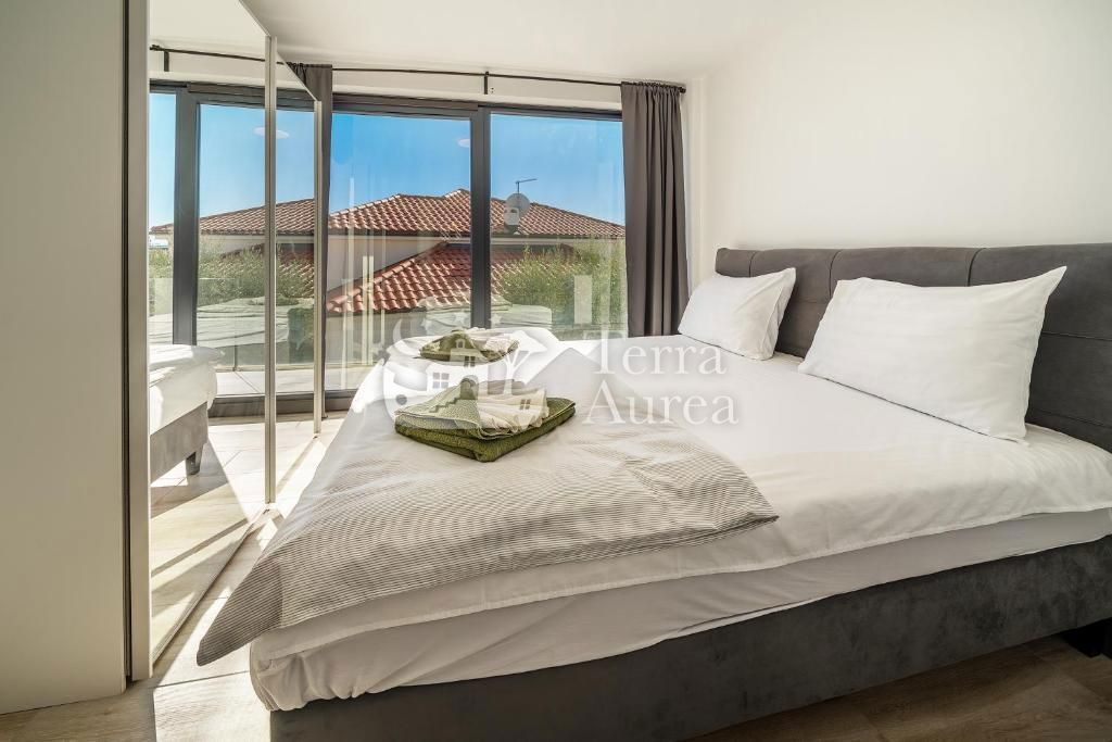 Villa Malinska, Malinska-Dubašnica, 165m2