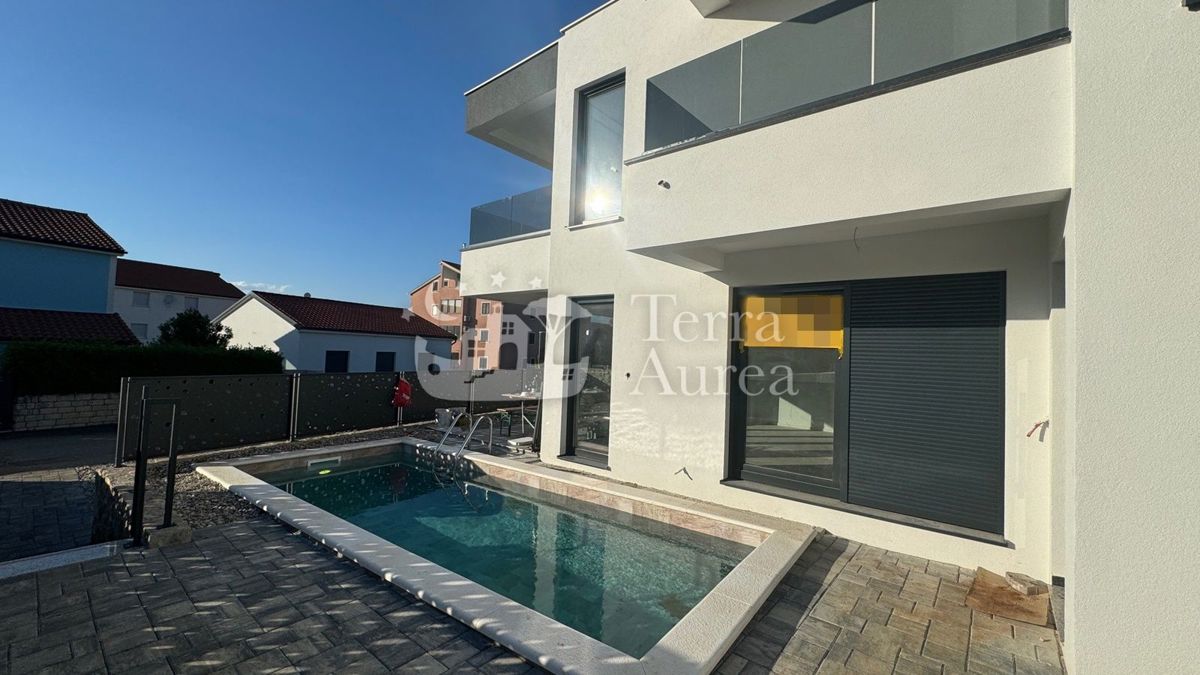 Casa Malinska, Malinska-Dubašnica, 157m2