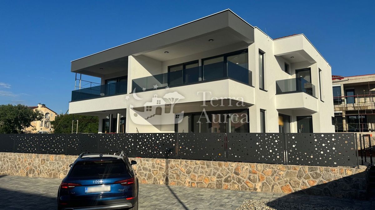 Casa Malinska, Malinska-Dubašnica, 157m2