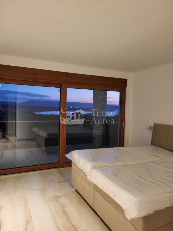 Casa Malinska, Malinska-Dubašnica, 280m2