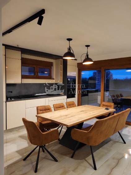 Casa Malinska, Malinska-Dubašnica, 280m2