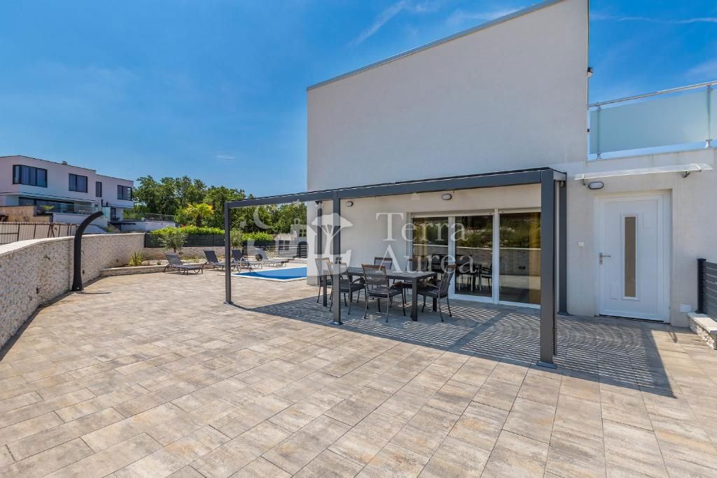 Casa Malinska, Malinska-Dubašnica, 122m2