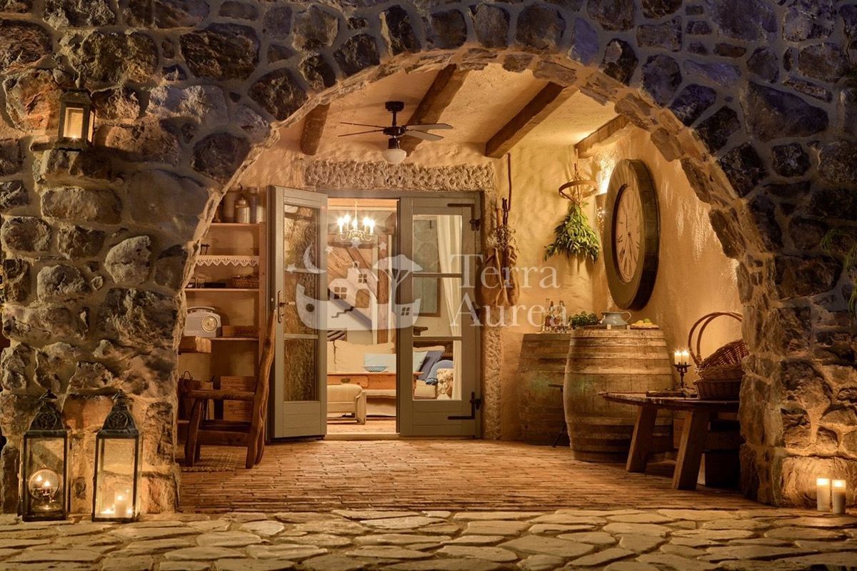 Villa Malinska, Malinska-Dubašnica, 270m2