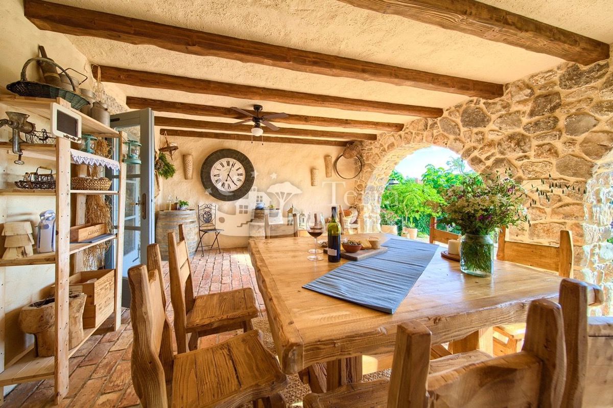 Villa Malinska, Malinska-Dubašnica, 270m2