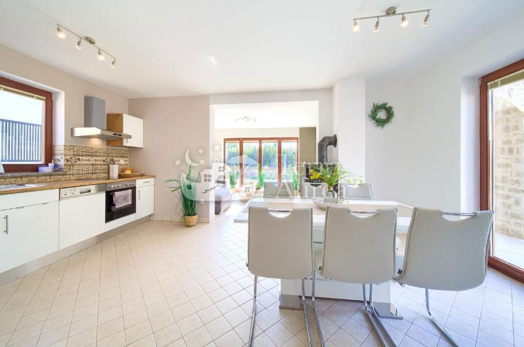 Villa Malinska, Malinska-Dubašnica, 158m2