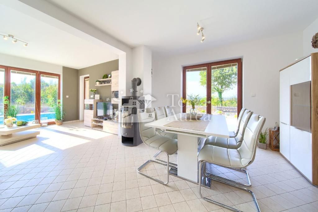 Villa Malinska, Malinska-Dubašnica, 158m2