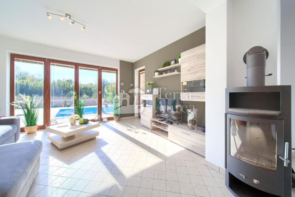 Villa Malinska, Malinska-Dubašnica, 158m2