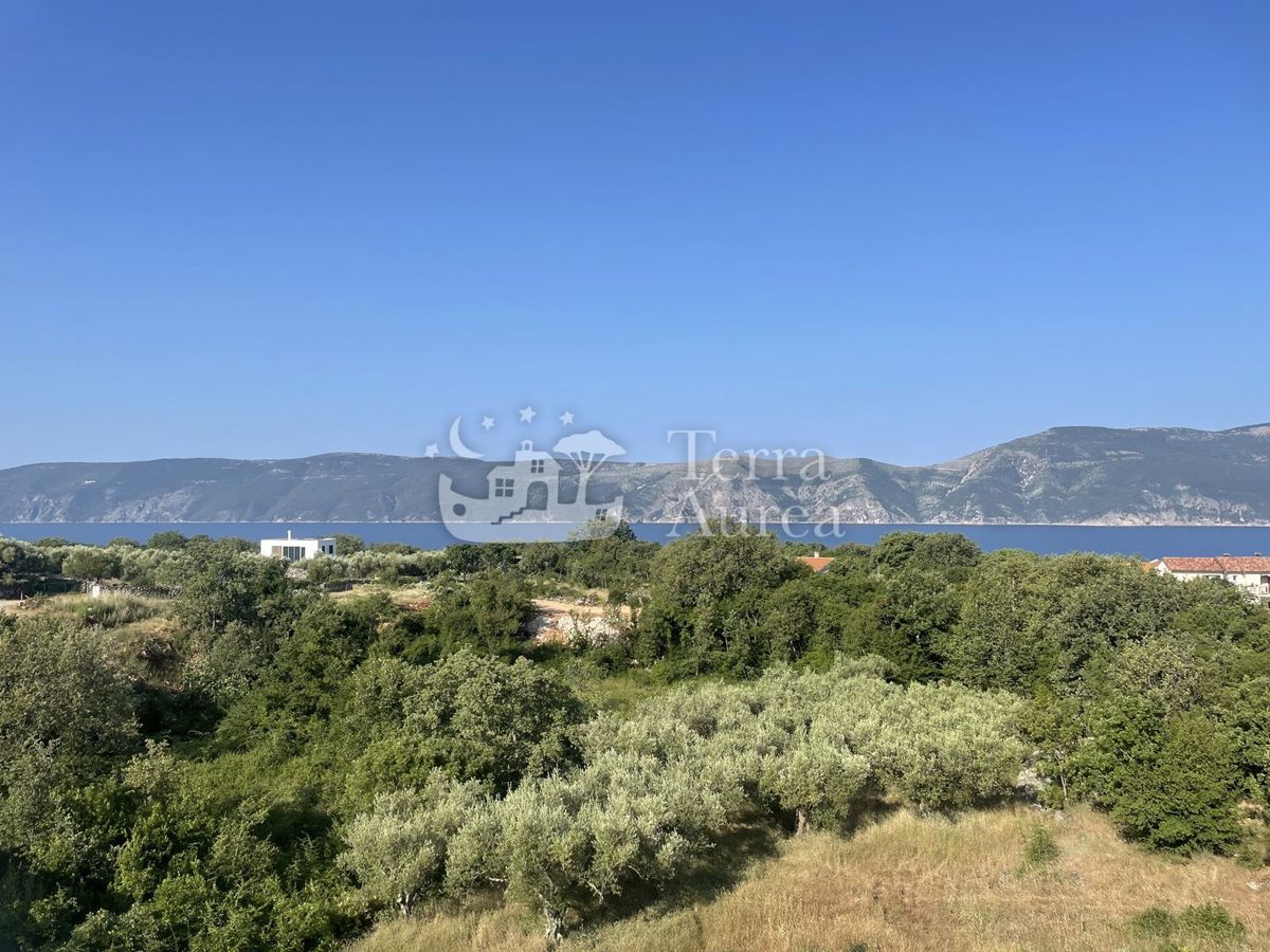 Villa mediterranea con vista mare, Brzac, isola di Krk