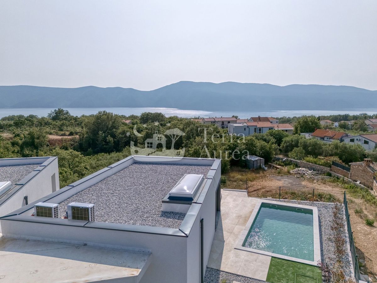 Villa mediterranea con vista mare, Brzac, isola di Krk