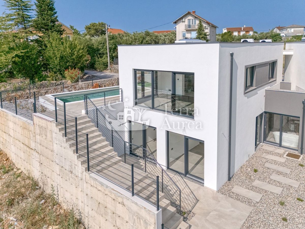Villa mediterranea con vista mare, Brzac, isola di Krk