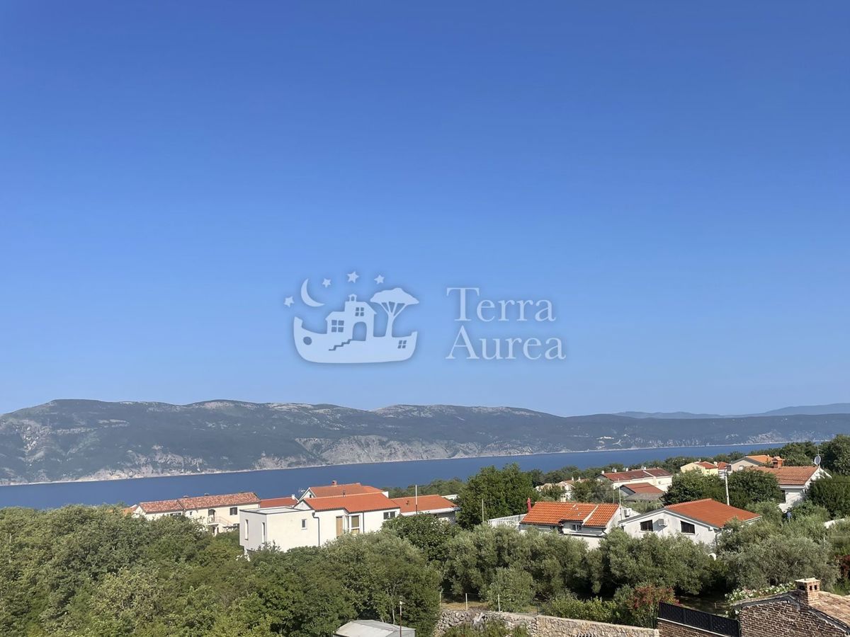 Villa mediterranea con vista mare, Brzac, isola di Krk