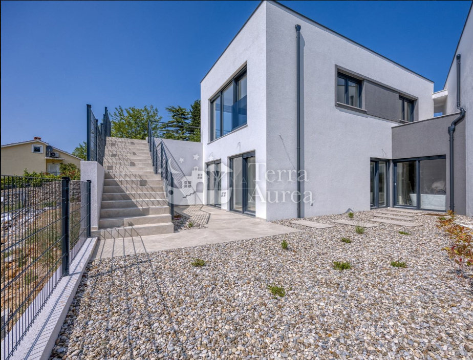 Villa mediterranea con vista mare, Brzac, isola di Krk