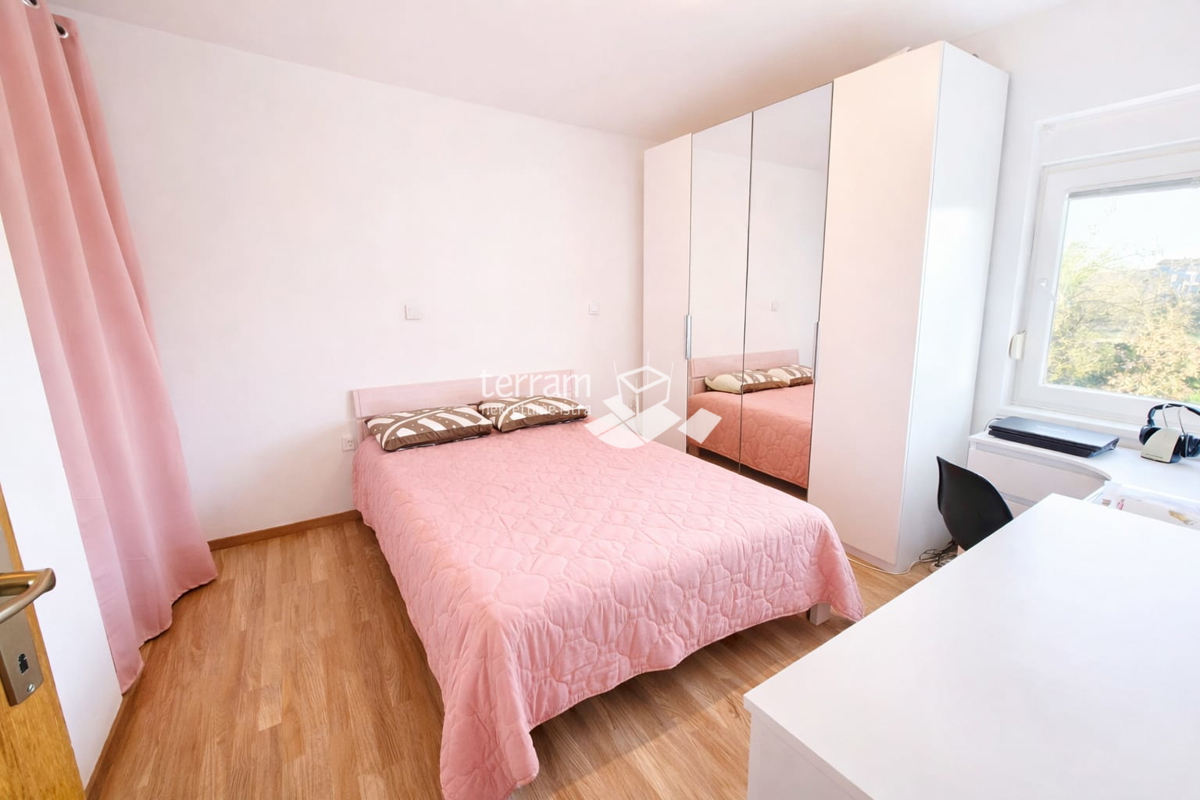 Istra, Pula, Valdebek, appartamento 42m2, 1° piano, 1 camera da letto + soggiorno con angolo cottura, parcheggio, ripostiglio, arredato!! #vendita