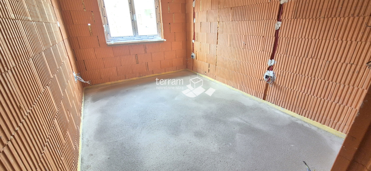 Istra, Pula, Šijana, appartamento 77,46 m2, 2 camere da letto + soggiorno, primo piano, 2 posti auto, #vendita