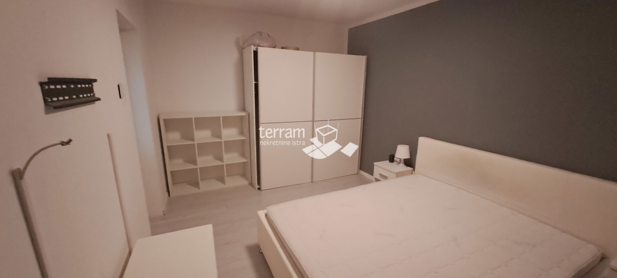 Istria, Pola, Centar, appartamento 63,38m2, 2 camere da letto + soggiorno, IV. piano #vendita