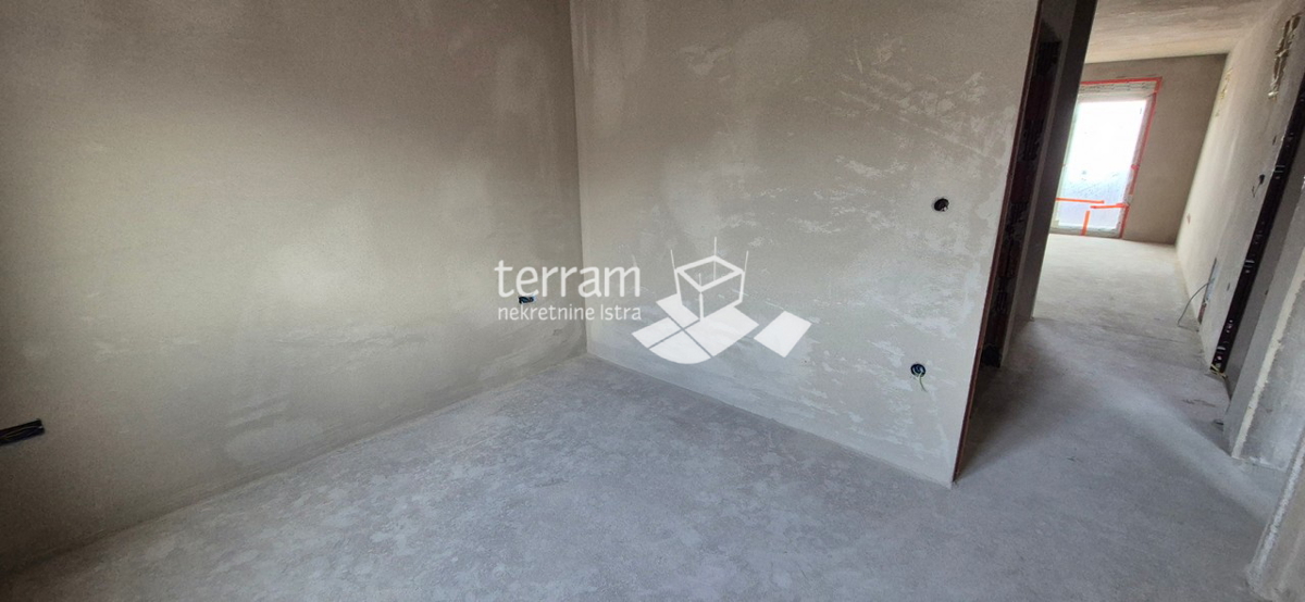 Istra, Pula, Šijana, appartamento 80,38 m2, 2 camere da letto + soggiorno, secondo piano, garage #vendita